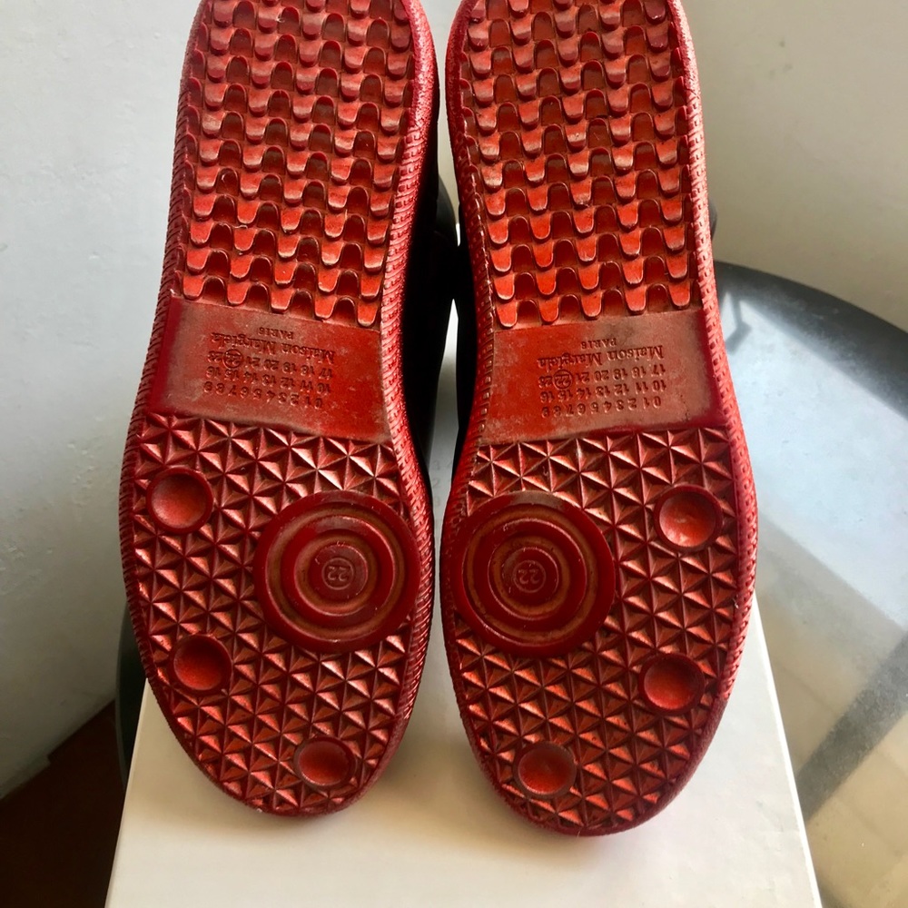 Maison Margiela Future Leather High-Top Sneaker - Picture 4 of 5